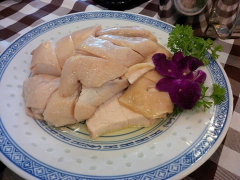 Soft-boiled chicken - 文東記 in Balestier 