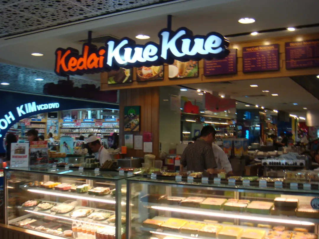 Kedai Kue Kue S Photo Malay Desserts And Cakes Stall Kiosk In Bugis Singapore Openrice Singapore