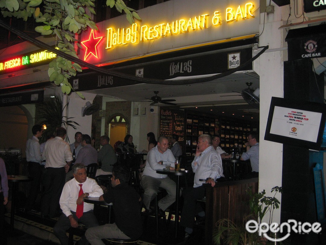 Dallas Restaurant & Bar MultiCuisine Bars/Lounges in Boat Quay