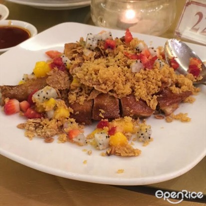 Roasted Chicken with Fruit Cocktail